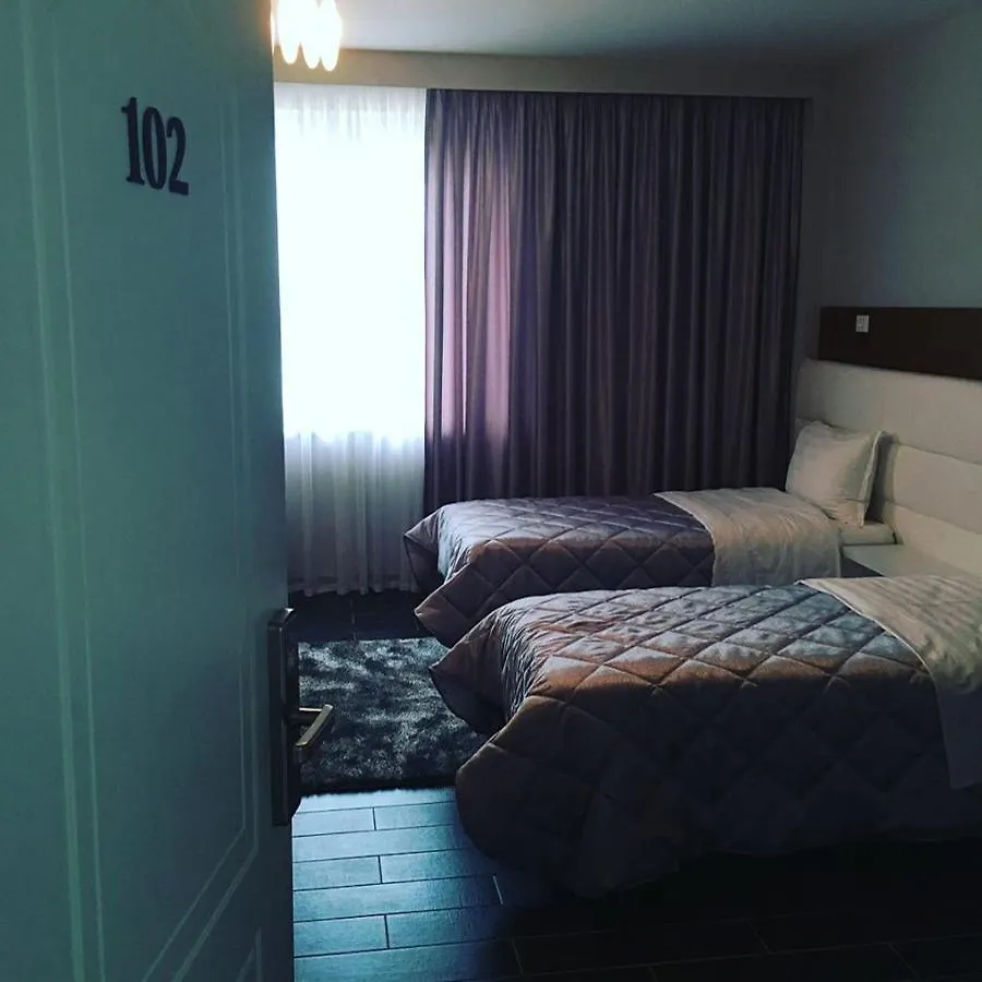 Hotel Ascua Vaqarr